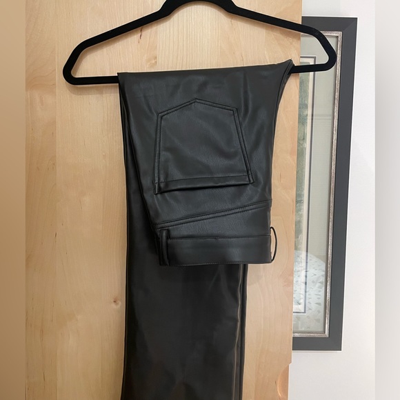 Faux leather straight leg pants - Picture 6 of 6
